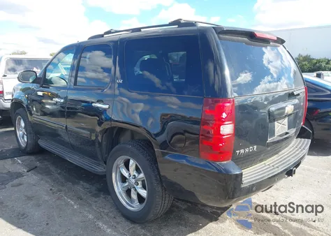 2008 Chevrolet Tahoe Ltz z USA, uszkodzony, nr VIN 1GNFK13088J151767